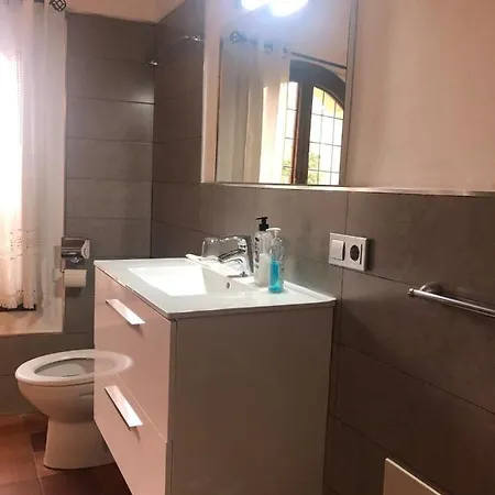 Stadthaus Mitten Im Kuenstlerviertel Von Mit Zwei Apartment