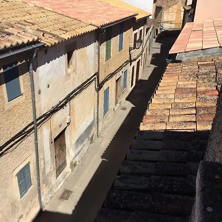 Stadthaus Mitten Im Kuenstlerviertel Von Mit Zwei * Arta